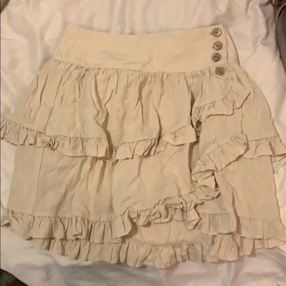tan flowy skirt